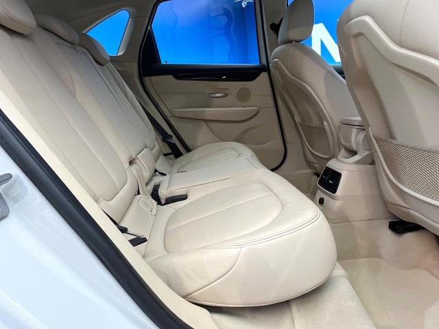 ●後部座席も気になるようなキズ・汚れやへたり等、大きなダメージはなく、良好な状態です。