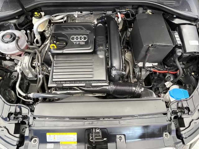 Ａ３ スポーツバック１．４ＴＦＳＩ　後期モデル　セーフティパッケージ　コンビニエンスパッケージ　ナビゲーションパッケージ　バーチャルコックピット　アダプティブクルーズコントロール　ＨＩＤヘッドライト　オートライト　デュアルオートエアコン（21枚目）