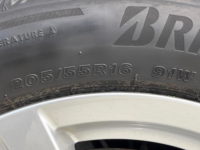 Ａ３ スポーツバック１．４ＴＦＳＩ　後期モデル　セーフティパッケージ　コンビニエンスパッケージ　ナビゲーションパッケージ　バーチャルコックピット　アダプティブクルーズコントロール　ＨＩＤヘッドライト　オートライト　デュアルオートエアコン（31枚目）