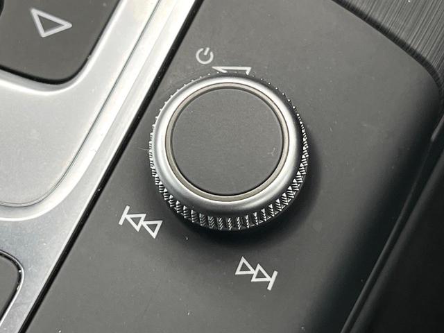 Ａ３ スポーツバック１．４ＴＦＳＩ　後期モデル　セーフティパッケージ　コンビニエンスパッケージ　ナビゲーションパッケージ　バーチャルコックピット　アダプティブクルーズコントロール　ＨＩＤヘッドライト　オートライト　デュアルオートエアコン（62枚目）