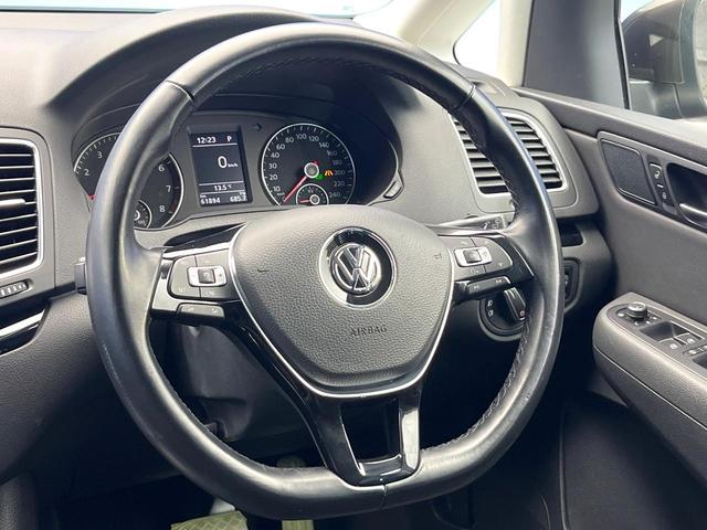 シャラン ＴＳＩ　ハイライン　ナビゲーションシステムＰＫＧ　アダプティブクルーズコントロール　ハーフレザーシート　前席シートヒーター　パワーバックドア　バックカメラ　ＨＩＤヘッドライト　ヘッドランプウォッシャー　ワンオーナー　禁煙（11枚目）