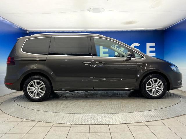 シャラン ＴＳＩ　ハイライン　ナビゲーションシステムＰＫＧ　アダプティブクルーズコントロール　ハーフレザーシート　前席シートヒーター　パワーバックドア　バックカメラ　ＨＩＤヘッドライト　ヘッドランプウォッシャー　ワンオーナー　禁煙（20枚目）