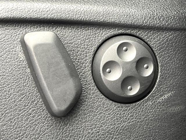 シャラン ＴＳＩ　ハイライン　ナビゲーションシステムＰＫＧ　アダプティブクルーズコントロール　ハーフレザーシート　前席シートヒーター　パワーバックドア　バックカメラ　ＨＩＤヘッドライト　ヘッドランプウォッシャー　ワンオーナー　禁煙（47枚目）