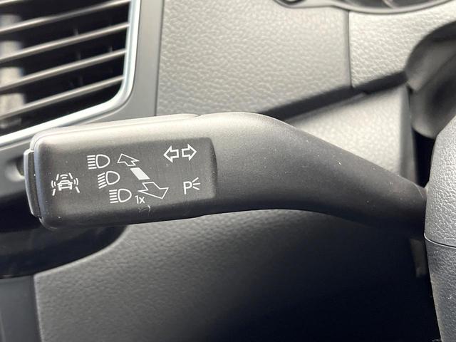 シャラン ＴＳＩ　ハイライン　ナビゲーションシステムＰＫＧ　アダプティブクルーズコントロール　ハーフレザーシート　前席シートヒーター　パワーバックドア　バックカメラ　ＨＩＤヘッドライト　ヘッドランプウォッシャー　ワンオーナー　禁煙（56枚目）