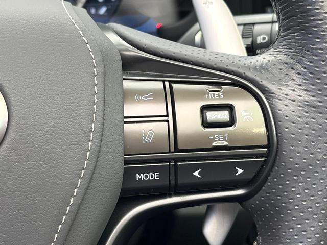 LC LC500 コンバーチブル レクサスセーフティシステムプラス マルチカラーヘッドアップディスプレイ マークレビンソンサウンド 純正OP21インチアルミ 黒革シート 前席シートヒーター・シートベンチレーション・パワーシート 禁煙車(7枚目)