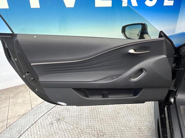LC LC500 コンバーチブル レクサスセーフティシステムプラス マルチカラーヘッドアップディスプレイ マークレビンソンサウンド 純正OP21インチアルミ 黒革シート 前席シートヒーター・シートベンチレーション・パワーシート 禁煙車(25枚目)