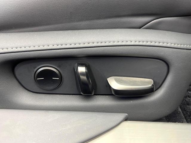 LC LC500 コンバーチブル レクサスセーフティシステムプラス マルチカラーヘッドアップディスプレイ マークレビンソンサウンド 純正OP21インチアルミ 黒革シート 前席シートヒーター・シートベンチレーション・パワーシート 禁煙車(46枚目)