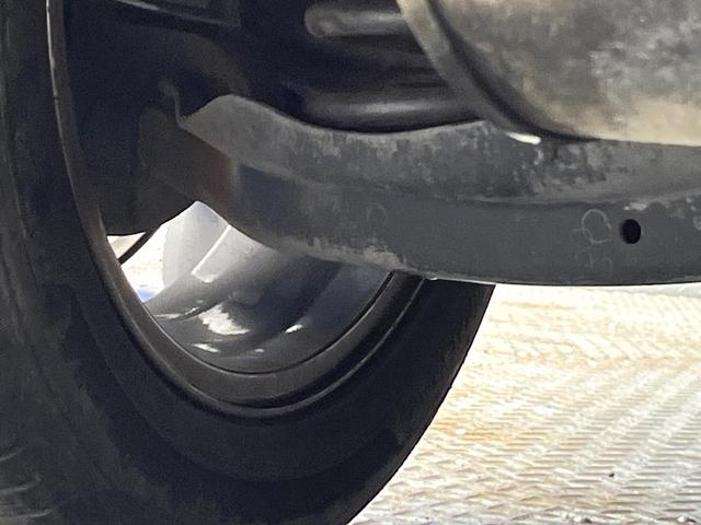 ジープ・チェロキー リミテッド　後期モデル　白革シート　アダプティブクルーズ　ＬＥＤ　前席シートヒーター　シートベンチレーション　電動リアゲート　純正１８インチアルミ　フルセグ　禁煙車（34枚目）