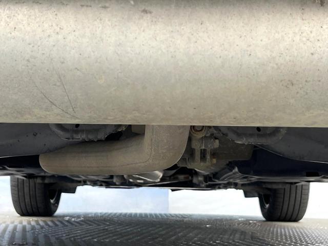 ジープ・チェロキー リミテッド　後期モデル　白革シート　アダプティブクルーズ　ＬＥＤ　前席シートヒーター　シートベンチレーション　電動リアゲート　純正１８インチアルミ　フルセグ　禁煙車（35枚目）