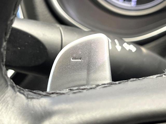 ジープ・チェロキー リミテッド　後期モデル　白革シート　アダプティブクルーズ　ＬＥＤ　前席シートヒーター　シートベンチレーション　電動リアゲート　純正１８インチアルミ　フルセグ　禁煙車（54枚目）