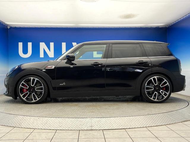 ＭＩＮＩ ジョンクーパーワークス　クラブマン　後期モデル　ジョンクーパーワークストリム　前席シートヒーター　アダプティブクルーズコントロール　レーンアシスト　オートライト　ＬＥＤヘッドランプ　前席シートヒーター　プライバシーガラス　ワンオーナー（28枚目）