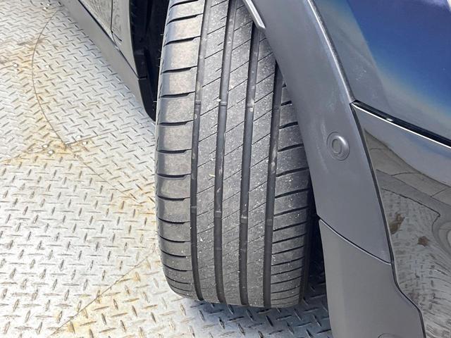 ＭＩＮＩ ジョンクーパーワークス　クラブマン　後期モデル　ジョンクーパーワークストリム　前席シートヒーター　アダプティブクルーズコントロール　レーンアシスト　オートライト　ＬＥＤヘッドランプ　前席シートヒーター　プライバシーガラス　ワンオーナー（32枚目）