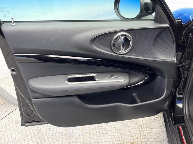 ＭＩＮＩ ジョンクーパーワークス　クラブマン　後期モデル　ジョンクーパーワークストリム　前席シートヒーター　アダプティブクルーズコントロール　レーンアシスト　オートライト　ＬＥＤヘッドランプ　前席シートヒーター　プライバシーガラス　ワンオーナー（39枚目）