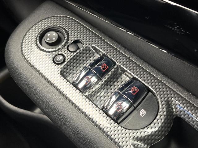 ＭＩＮＩ ジョンクーパーワークス　クラブマン　後期モデル　ジョンクーパーワークストリム　前席シートヒーター　アダプティブクルーズコントロール　レーンアシスト　オートライト　ＬＥＤヘッドランプ　前席シートヒーター　プライバシーガラス　ワンオーナー（44枚目）