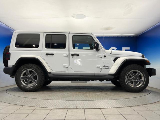 ジープ・ラングラーアンリミテッド サハラ　黒革シート　アダプティブクルーズ　ＬＥＤヘッドランプ　純正ナビ　バックカメラ　前席シートヒーター　ハンドルヒーター　デュアルオートエアコン　Ｂｌｕｅｔｏｏｔｈ再生　スマートキー　禁煙車　４ＷＤ（24枚目）