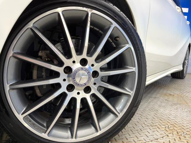 Ｂクラス Ｂ１８０　スポーツ　レーダーセーフティパッケージ　ベーシックパッケージプラス　レーダークルーズコントロール　パークトロニック　アクティブパーキングアシスト　前席シートヒーター　キーレスゴー　バックカメラ　ＬＥＤ　禁煙車（15枚目）