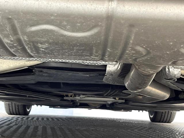 Ｂクラス Ｂ１８０　スポーツ　レーダーセーフティパッケージ　ベーシックパッケージプラス　レーダークルーズコントロール　パークトロニック　アクティブパーキングアシスト　前席シートヒーター　キーレスゴー　バックカメラ　ＬＥＤ　禁煙車（22枚目）