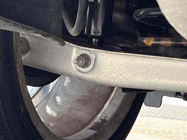 Ｂクラス Ｂ１８０　スポーツ　レーダーセーフティパッケージ　ベーシックパッケージプラス　レーダークルーズコントロール　パークトロニック　アクティブパーキングアシスト　前席シートヒーター　キーレスゴー　バックカメラ　ＬＥＤ　禁煙車（25枚目）