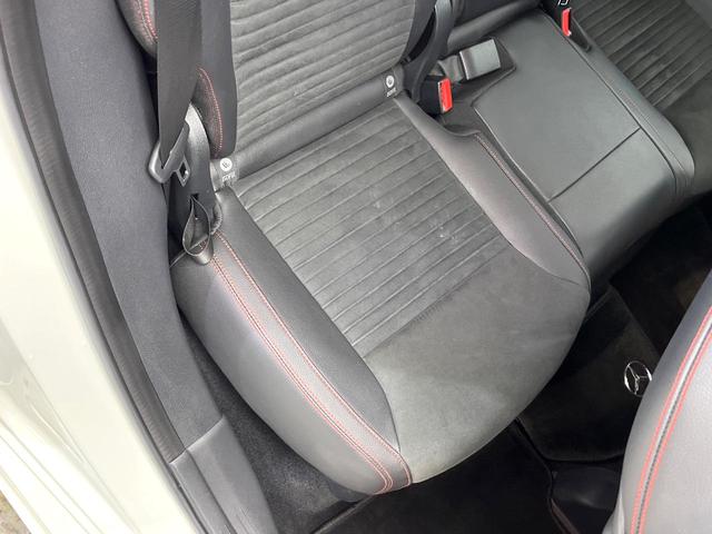 Ｂクラス Ｂ１８０　スポーツ　レーダーセーフティパッケージ　ベーシックパッケージプラス　レーダークルーズコントロール　パークトロニック　アクティブパーキングアシスト　前席シートヒーター　キーレスゴー　バックカメラ　ＬＥＤ　禁煙車（46枚目）