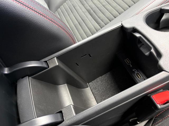 Ｂクラス Ｂ１８０　スポーツ　レーダーセーフティパッケージ　ベーシックパッケージプラス　レーダークルーズコントロール　パークトロニック　アクティブパーキングアシスト　前席シートヒーター　キーレスゴー　バックカメラ　ＬＥＤ　禁煙車（64枚目）