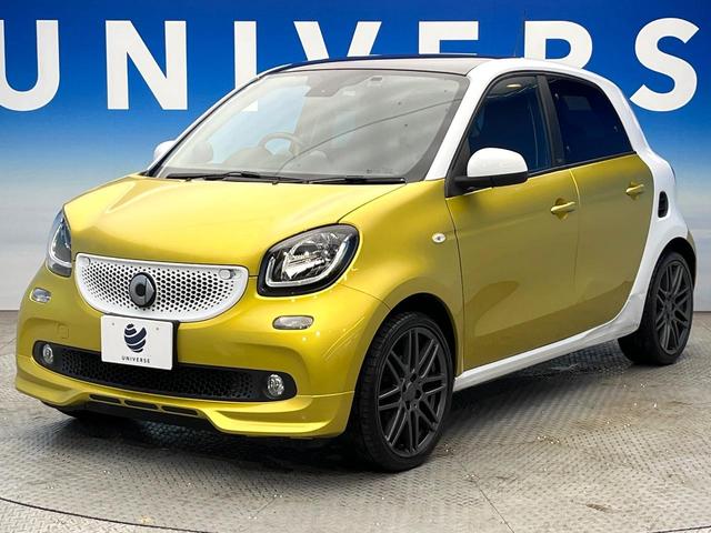 スマートフォーフォー ＢＲＡＢＵＳ　スポーツ　ガラスルーフ　革シート　バックカメラ　メモリーナビ　クルーズコントロール　レーンアシスト　アンビエントライト　前席シートヒーター　純正１７インチＡＷ　オートエアコン　地デジＴＶ　キーレス　禁煙車（17枚目）