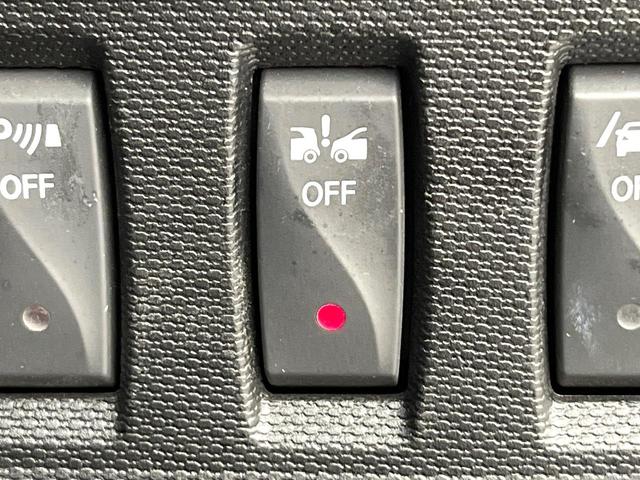 スマートフォーフォー ＢＲＡＢＵＳ　スポーツ　ガラスルーフ　革シート　バックカメラ　メモリーナビ　クルーズコントロール　レーンアシスト　アンビエントライト　前席シートヒーター　純正１７インチＡＷ　オートエアコン　地デジＴＶ　キーレス　禁煙車（48枚目）