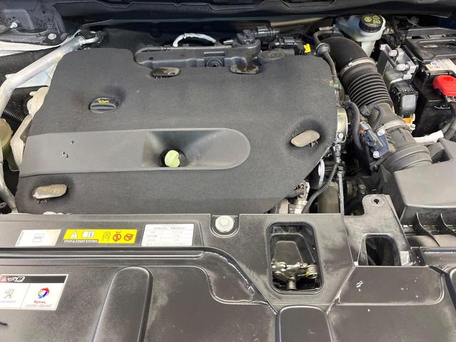 ５００８ ＧＴ　ブルーＨＤｉ　ファーストクラスパッケージ　サンルーフ　アダプティブクルーズコントロール　アップルカープレイ　３列シート　前席シートヒーター　運転席メモリー機能付きパワーシート　禁煙車　電動リアゲート　ディーゼル（20枚目）