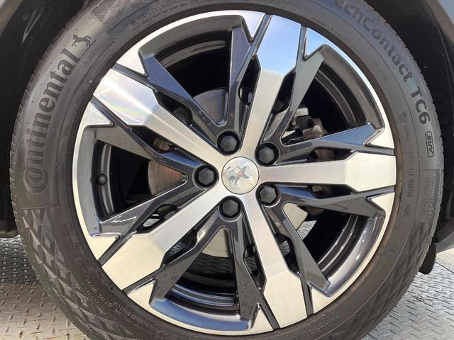 ５００８ ＧＴ　ブルーＨＤｉ　ファーストクラスパッケージ　サンルーフ　アダプティブクルーズコントロール　アップルカープレイ　３列シート　前席シートヒーター　運転席メモリー機能付きパワーシート　禁煙車　電動リアゲート　ディーゼル（27枚目）