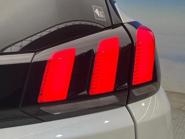 ５００８ ＧＴ　ブルーＨＤｉ　ファーストクラスパッケージ　サンルーフ　アダプティブクルーズコントロール　アップルカープレイ　３列シート　前席シートヒーター　運転席メモリー機能付きパワーシート　禁煙車　電動リアゲート　ディーゼル（49枚目）