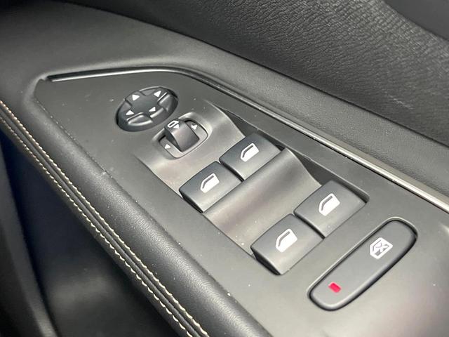 ５００８ ＧＴ　ブルーＨＤｉ　ファーストクラスパッケージ　サンルーフ　アダプティブクルーズコントロール　アップルカープレイ　３列シート　前席シートヒーター　運転席メモリー機能付きパワーシート　禁煙車　電動リアゲート　ディーゼル（51枚目）