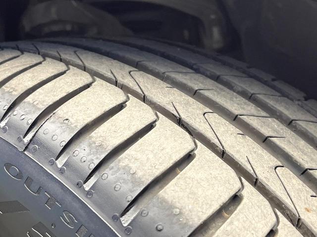 Eクラス E200 アバンギャルド レザーPKG 全周囲カメラ 電動リアゲート オートマチックハイビーム パーキングパイロット 全席シートヒーター メモリー付パワーシート ブルメスターサウンド 地デジTV 純正ナビ スマートキー 禁煙車(27枚目)