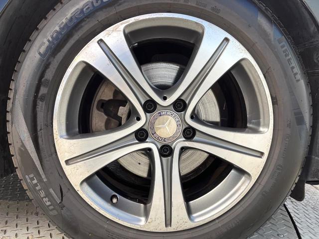 Eクラス E200 アバンギャルド レザーPKG 全周囲カメラ 電動リアゲート オートマチックハイビーム パーキングパイロット 全席シートヒーター メモリー付パワーシート ブルメスターサウンド 地デジTV 純正ナビ スマートキー 禁煙車(36枚目)