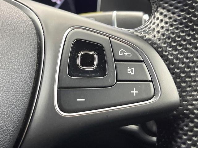 Eクラス E200 アバンギャルド レザーPKG 全周囲カメラ 電動リアゲート オートマチックハイビーム パーキングパイロット 全席シートヒーター メモリー付パワーシート ブルメスターサウンド 地デジTV 純正ナビ スマートキー 禁煙車(60枚目)