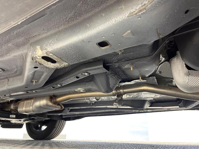 ジープ・コンパス ナイトイーグル　後期モデル　特別仕様車　アダプティブクルーズコントロール　オートブレーキホールド　ハーフレザーシート　オートハイビーム　雨量検知機能ワイパー　純正ナビ　バックカメラ　ワイヤレスチャージング　地デジＴＶ（32枚目）