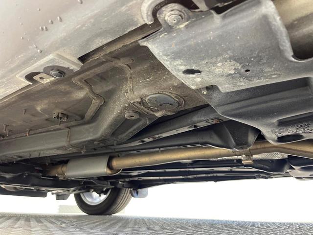 ジープ・レネゲード リミテッド　Ａｐｐｌｅ　Ｃａｒ　Ｐｌａｙ　ステアリングヒーター　黒革シート　前席パワーシート　前席シートヒーター　４ＷＡＹランパーサポート　アダプティブクルーズコントロール　ＬＥＤヘッドランプ　スマートキー　禁煙（23枚目）