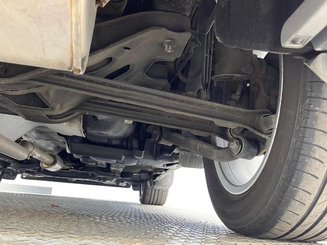 ジープ・レネゲード リミテッド　Ａｐｐｌｅ　Ｃａｒ　Ｐｌａｙ　ステアリングヒーター　黒革シート　前席パワーシート　前席シートヒーター　４ＷＡＹランパーサポート　アダプティブクルーズコントロール　ＬＥＤヘッドランプ　スマートキー　禁煙（25枚目）