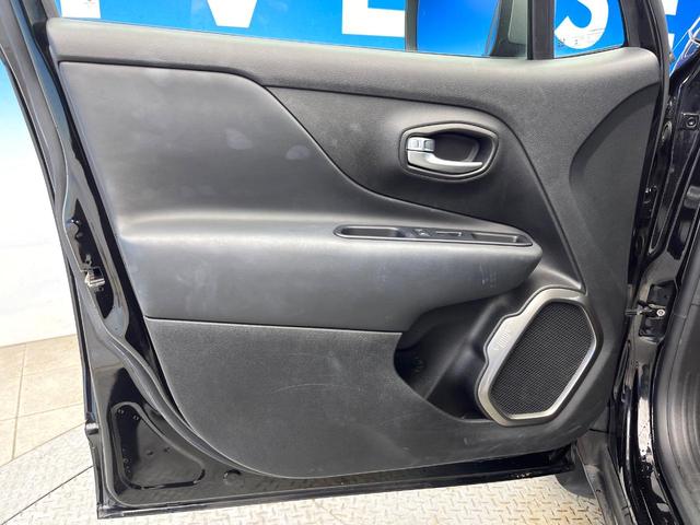 ジープ・レネゲード リミテッド　Ａｐｐｌｅ　Ｃａｒ　Ｐｌａｙ　ステアリングヒーター　黒革シート　前席パワーシート　前席シートヒーター　４ＷＡＹランパーサポート　アダプティブクルーズコントロール　ＬＥＤヘッドランプ　スマートキー　禁煙（40枚目）