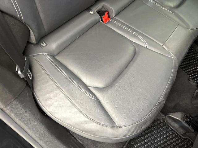 ジープ・レネゲード リミテッド　Ａｐｐｌｅ　Ｃａｒ　Ｐｌａｙ　ステアリングヒーター　黒革シート　前席パワーシート　前席シートヒーター　４ＷＡＹランパーサポート　アダプティブクルーズコントロール　ＬＥＤヘッドランプ　スマートキー　禁煙（46枚目）