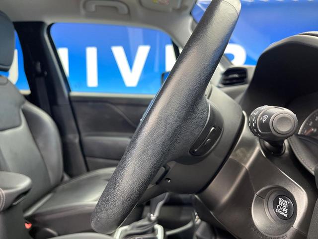 ジープ・レネゲード リミテッド　Ａｐｐｌｅ　Ｃａｒ　Ｐｌａｙ　ステアリングヒーター　黒革シート　前席パワーシート　前席シートヒーター　４ＷＡＹランパーサポート　アダプティブクルーズコントロール　ＬＥＤヘッドランプ　スマートキー　禁煙（48枚目）
