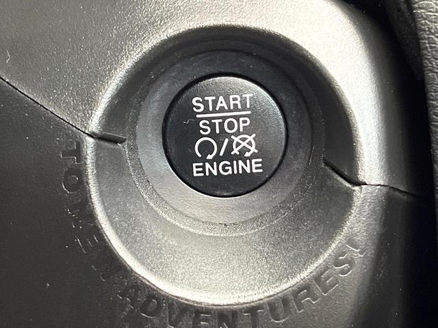 ジープ・レネゲード リミテッド　Ａｐｐｌｅ　Ｃａｒ　Ｐｌａｙ　ステアリングヒーター　黒革シート　前席パワーシート　前席シートヒーター　４ＷＡＹランパーサポート　アダプティブクルーズコントロール　ＬＥＤヘッドランプ　スマートキー　禁煙（51枚目）