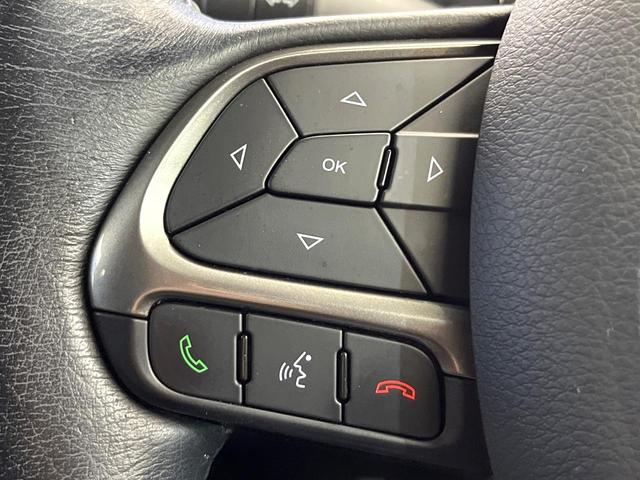 ジープ・レネゲード リミテッド　Ａｐｐｌｅ　Ｃａｒ　Ｐｌａｙ　ステアリングヒーター　黒革シート　前席パワーシート　前席シートヒーター　４ＷＡＹランパーサポート　アダプティブクルーズコントロール　ＬＥＤヘッドランプ　スマートキー　禁煙（52枚目）