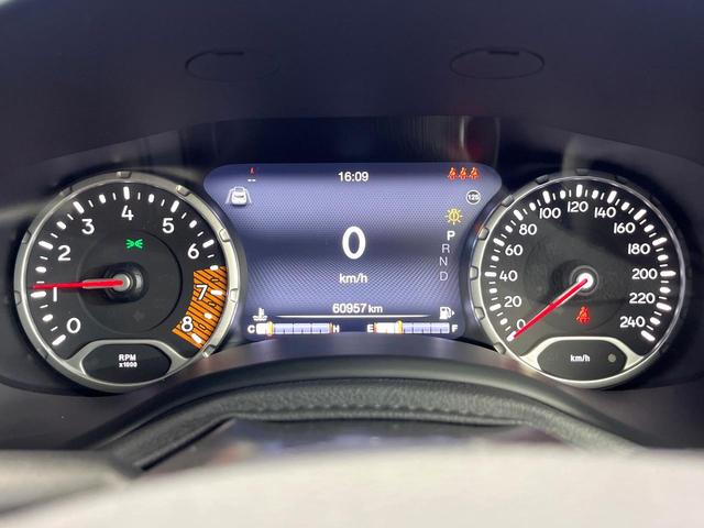 ジープ・レネゲード リミテッド　Ａｐｐｌｅ　Ｃａｒ　Ｐｌａｙ　ステアリングヒーター　黒革シート　前席パワーシート　前席シートヒーター　４ＷＡＹランパーサポート　アダプティブクルーズコントロール　ＬＥＤヘッドランプ　スマートキー　禁煙（55枚目）