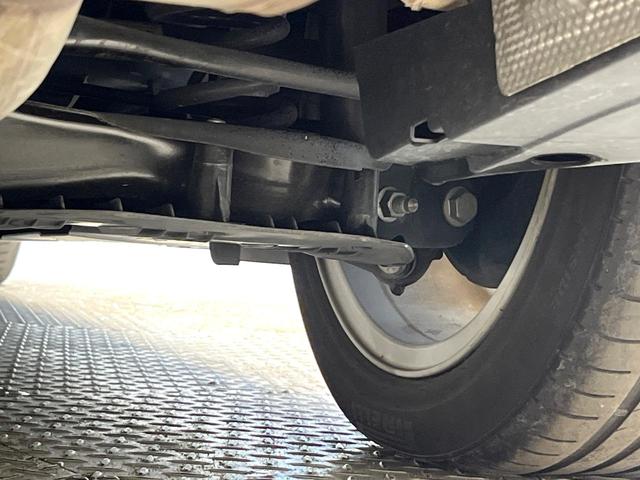 3シリーズ 320iラグジュアリー 革シートセット 前席シートヒーター レーンチェンジウォーニング ストレージパッケージ アクティブクルーズコントロール 前席パワーシート バックカメラ コンフォートアクセス 禁煙車 ワンオーナー(25枚目)