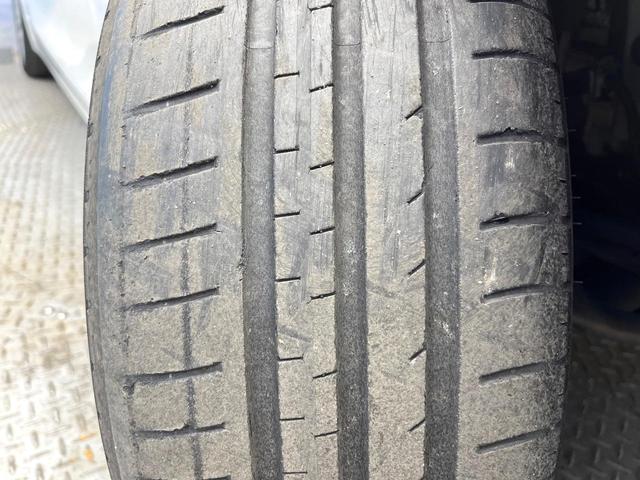 3シリーズ 320iラグジュアリー 革シートセット 前席シートヒーター レーンチェンジウォーニング ストレージパッケージ アクティブクルーズコントロール 前席パワーシート バックカメラ コンフォートアクセス 禁煙車 ワンオーナー(27枚目)