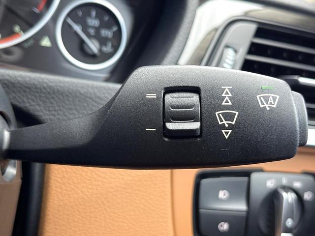 3シリーズ 320iラグジュアリー 革シートセット 前席シートヒーター レーンチェンジウォーニング ストレージパッケージ アクティブクルーズコントロール 前席パワーシート バックカメラ コンフォートアクセス 禁煙車 ワンオーナー(57枚目)