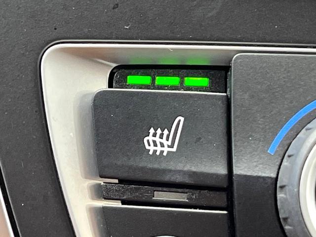 3シリーズ 320iラグジュアリー 革シートセット 前席シートヒーター レーンチェンジウォーニング ストレージパッケージ アクティブクルーズコントロール 前席パワーシート バックカメラ コンフォートアクセス 禁煙車 ワンオーナー(69枚目)