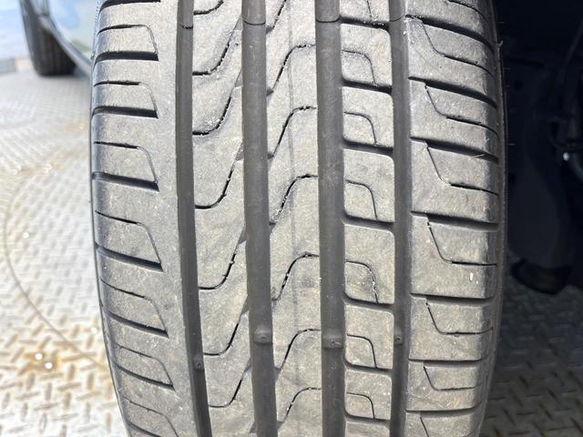 MINI クーパーSD クロスオーバー 後期モデル HIDヘッドライト HIDフロントフォグランプ オートライト バックカメラ Bluetooth接続 オートエアコン 純正17インチ5本ツインスポークAW キーレスエントリー 禁煙車(33枚目)