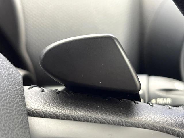 MINI クーパーSD クロスオーバー 後期モデル HIDヘッドライト HIDフロントフォグランプ オートライト バックカメラ Bluetooth接続 オートエアコン 純正17インチ5本ツインスポークAW キーレスエントリー 禁煙車(52枚目)