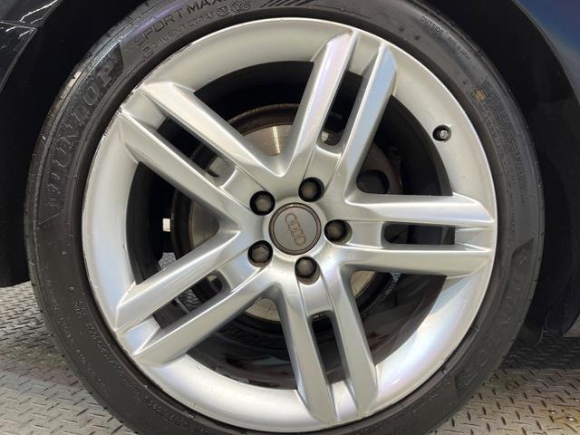 Ａ６ ２．８ＦＳＩクワトロ　Ｓラインパッケージ　サンルーフ　プレセンスパッケージ　ＬＥＤヘッドランプ　アダプティブクルーズコントロール　レーンアシスト　衝突被害軽減システム　クリアランスソナー　黒革シート　前席パワーシート　前席シートヒーター（39枚目）