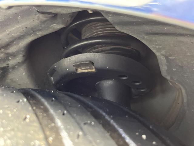 Ｂクラス Ｂ２００ｄ　ＡＭＧライン　パノラミックスライディングルーフ　ＡＭＧレザーエクスクルーシブパッケージ　レーダーセーフティパッケージ　ナビゲーションパッケージ　アドバンスドパッケージ　前席シートヒーター　前席パワーシート　禁煙車（32枚目）